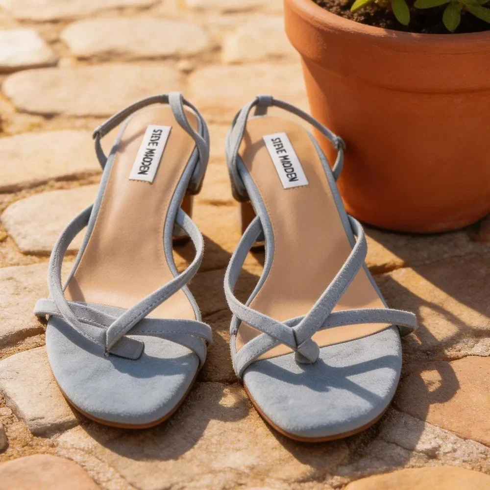 STEVE MADDEN WOMENS SUEDE/VELVET FLATS WITH TIE CALF STRAPS LIGHT BLUE SIZE 9.5